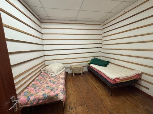 women’s accommodation rooms with a shared bathroom 2